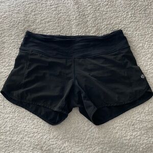 Black Lululemon Speed Up Shorts Size 4